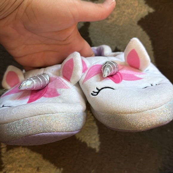 Tucker & Tate Nordstrom brand slippers size 12 months - size 5/6 - Picture 2 of 5